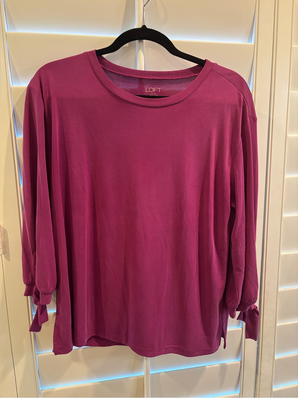 LOFT Women's Magenta Tie-Cuff 3/4 Sleeve Top